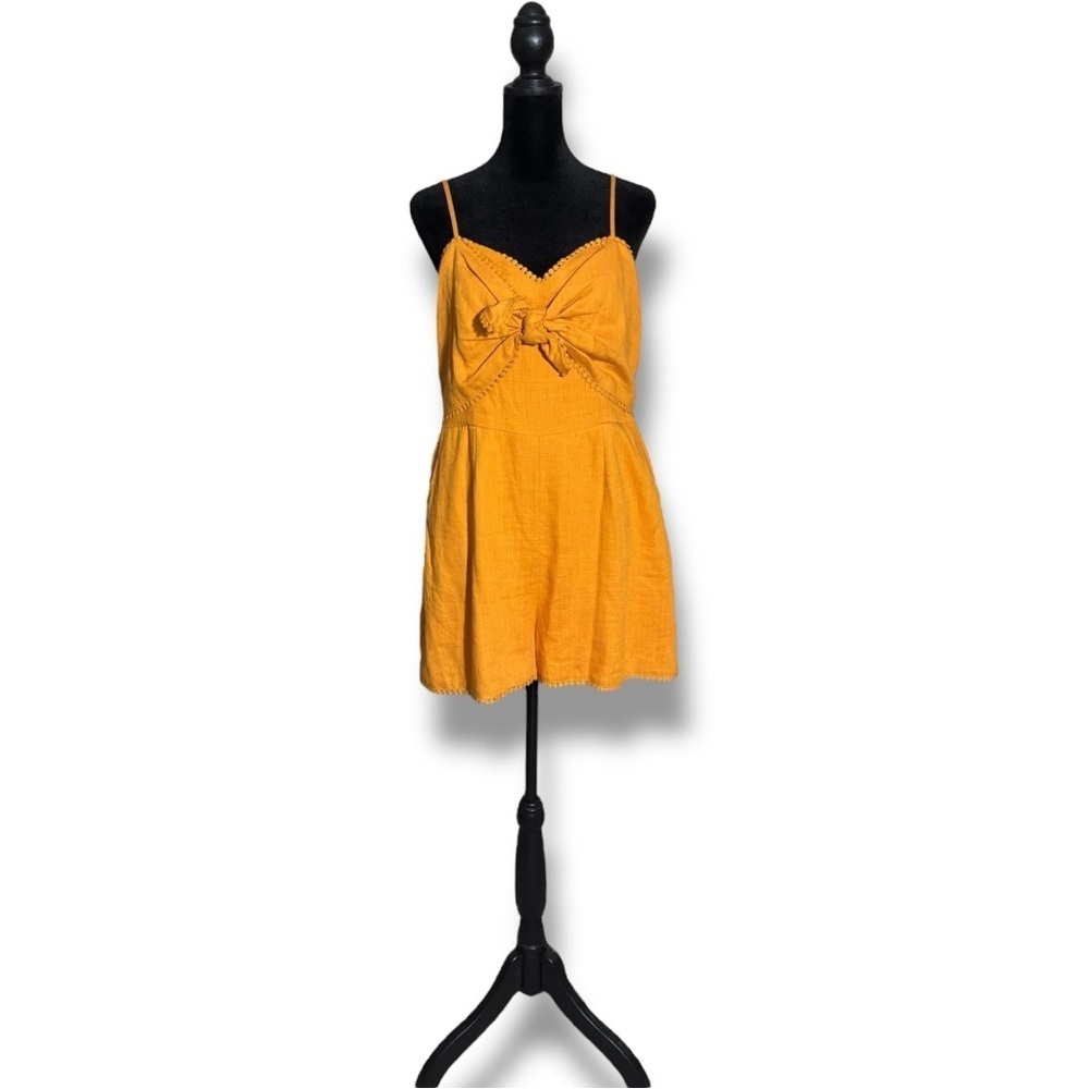 HYGVE Chic Sleeveless Crochet Trim Mustard Adjustable Straps Tie-Front Romper - Picture 2 of 16